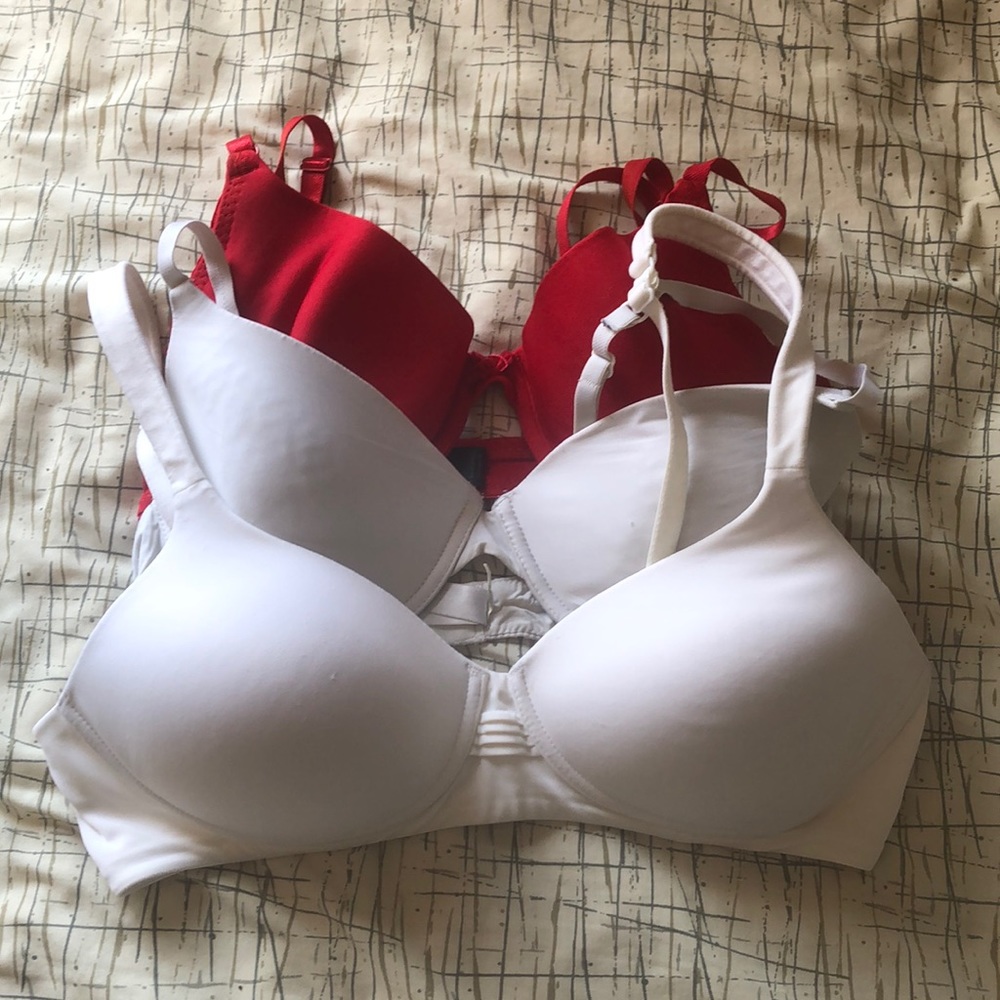 Lot of 3 Used Women’s Bras 34C
